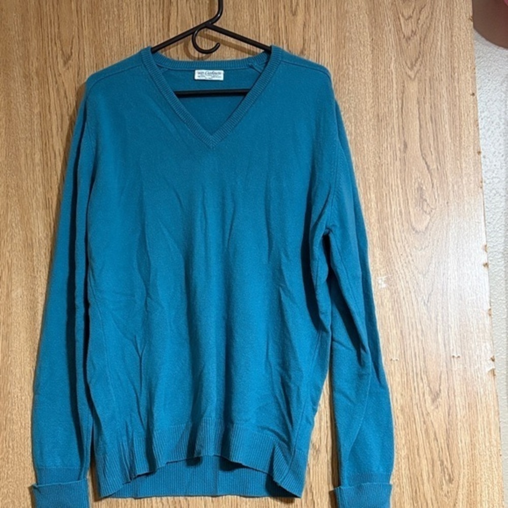 100% Cashmere Teal V-Neck Sweater